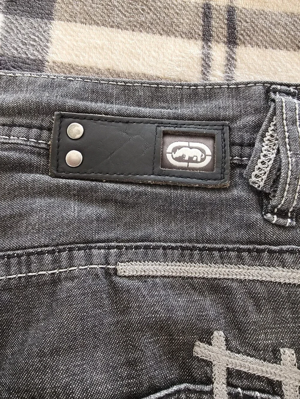 Ecko Unlimited Men's Washed Gray Straight Jeans